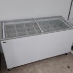 New B Grade Derby EK57C Ice Cream Display Freezer For Sale