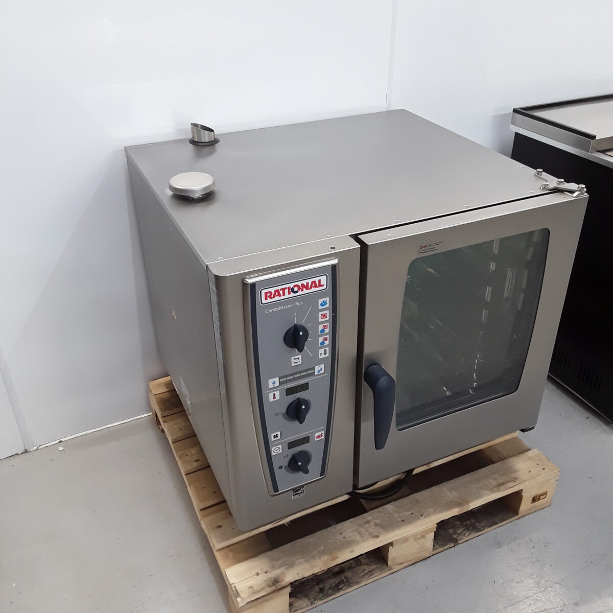 New B Grade Rational CM61 Combimaster Oven 85cmW x 77cmD x 78cmH