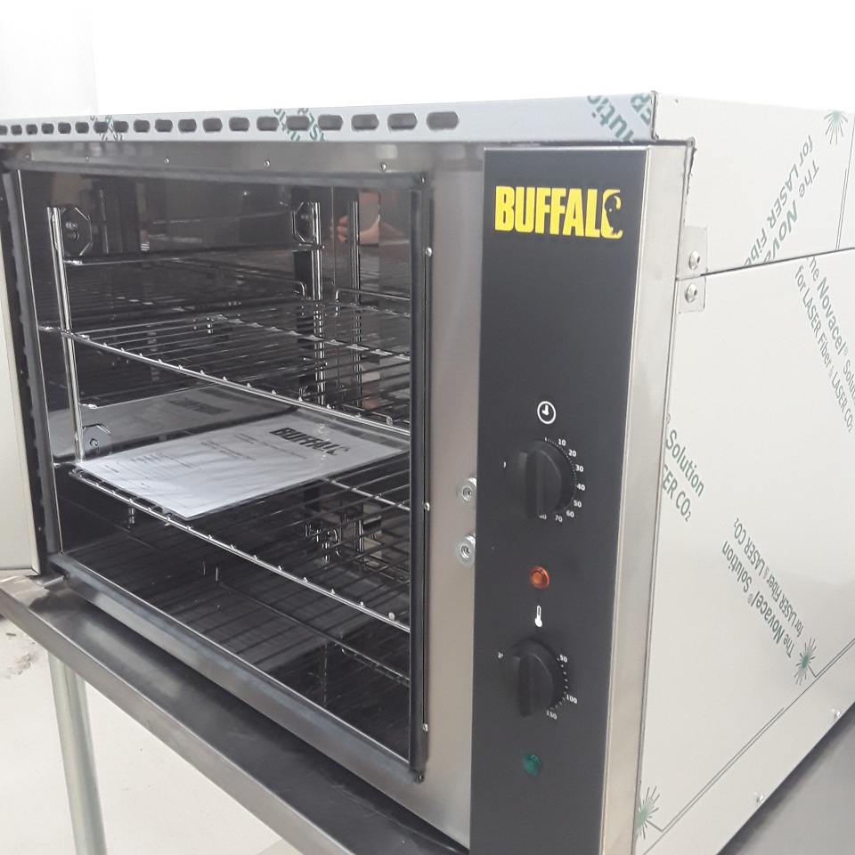 New B Grade Buffalo CW864 Convection Oven 100 L 80cmW x 60cmD x 52cmH