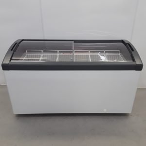 New B Grade Elcold FOCUS 151 Display Chest Freezer For Sale