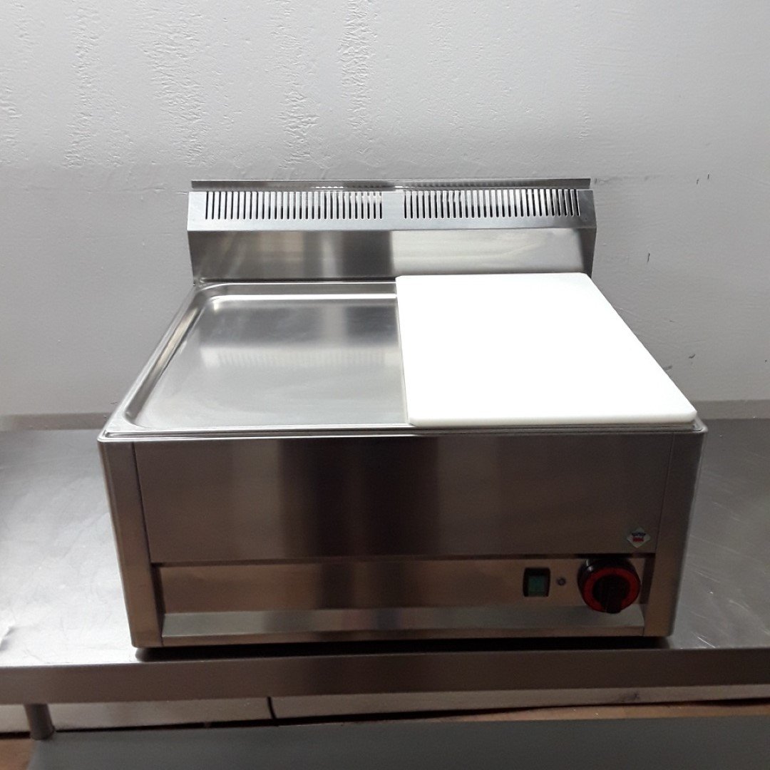 New B Grade RM Gastro PP-60EL Warming Plate For Sale