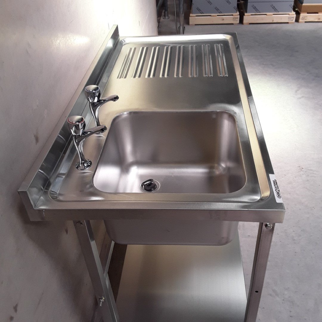 Brand New   Stainless Steel Single Bowl Sink 120cmW x 60cmD x 90cmH
