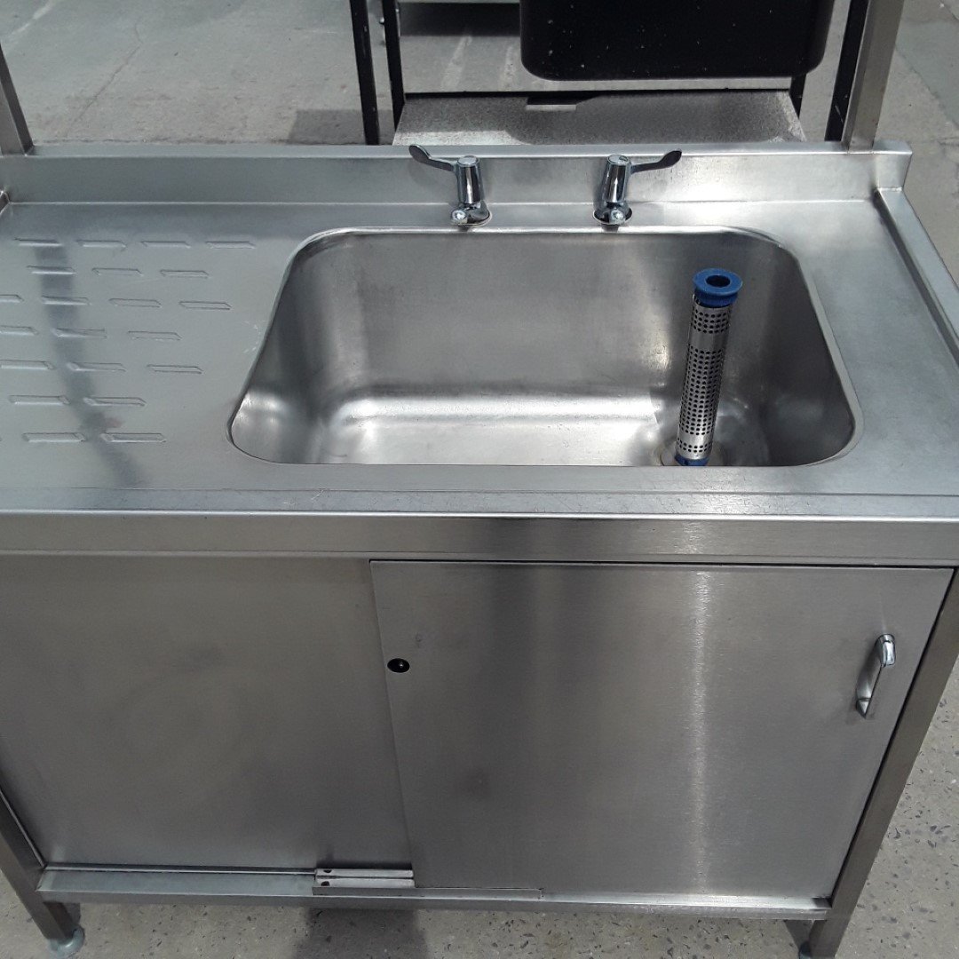 Used   Stainless Steel Single Bowl Sink 120cmW x 65cmD x 88cmH