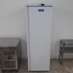 New B Grade Arctica HEC912 White Upright Freezer For Sale